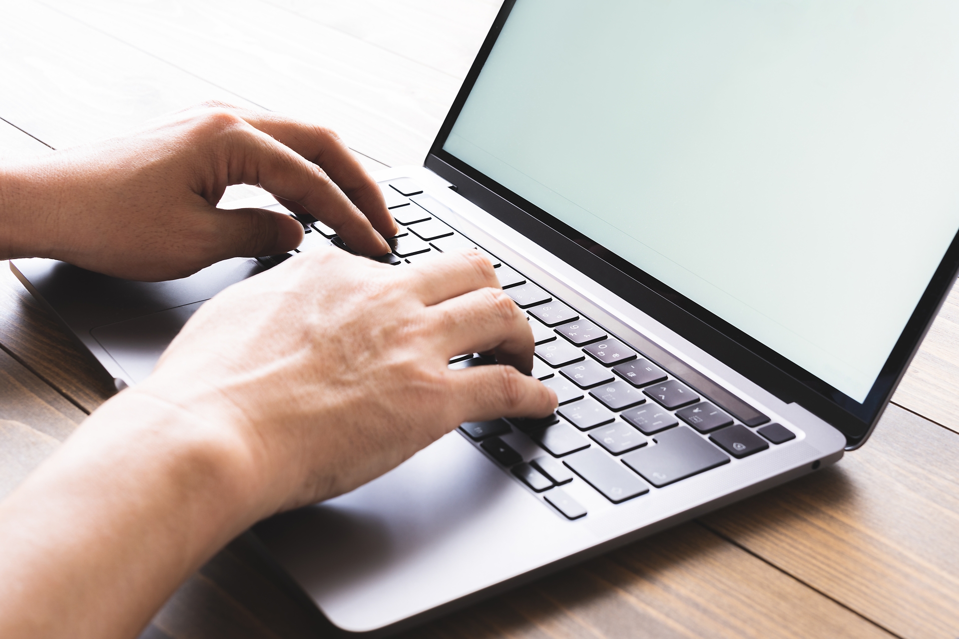 腱鞘炎・手首の痛みの原因