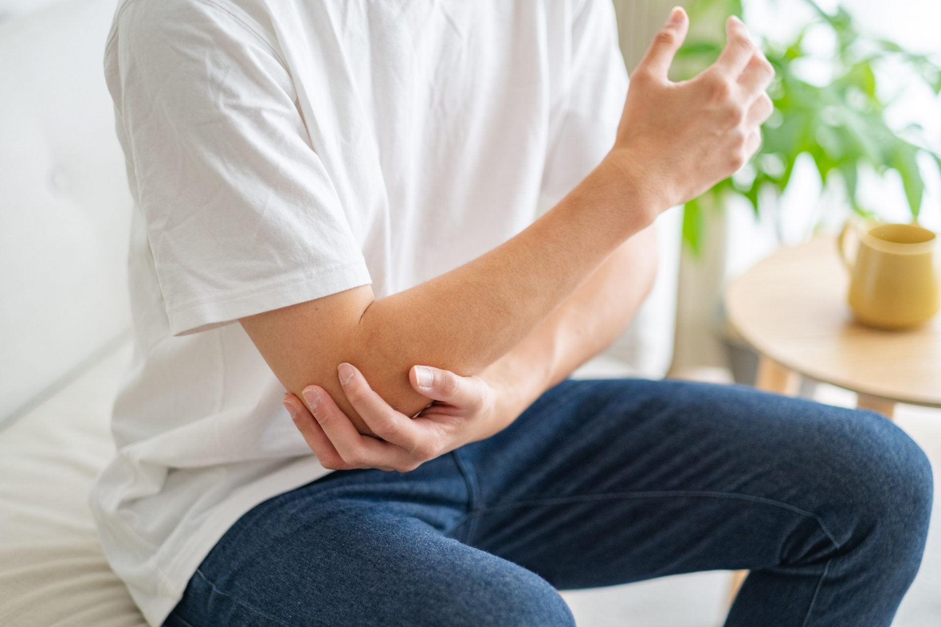 野球肘の症状
